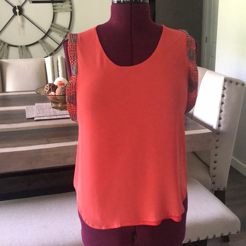 Aina Be Top Size Small Coral With Beads